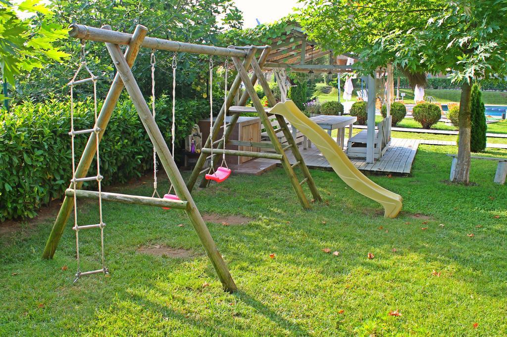 Sozopoli Hills Apartments Eksteriør billede